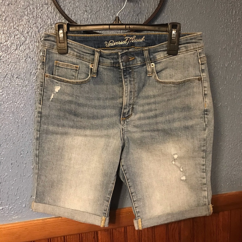 NWOT Bermuda Jean Shorts